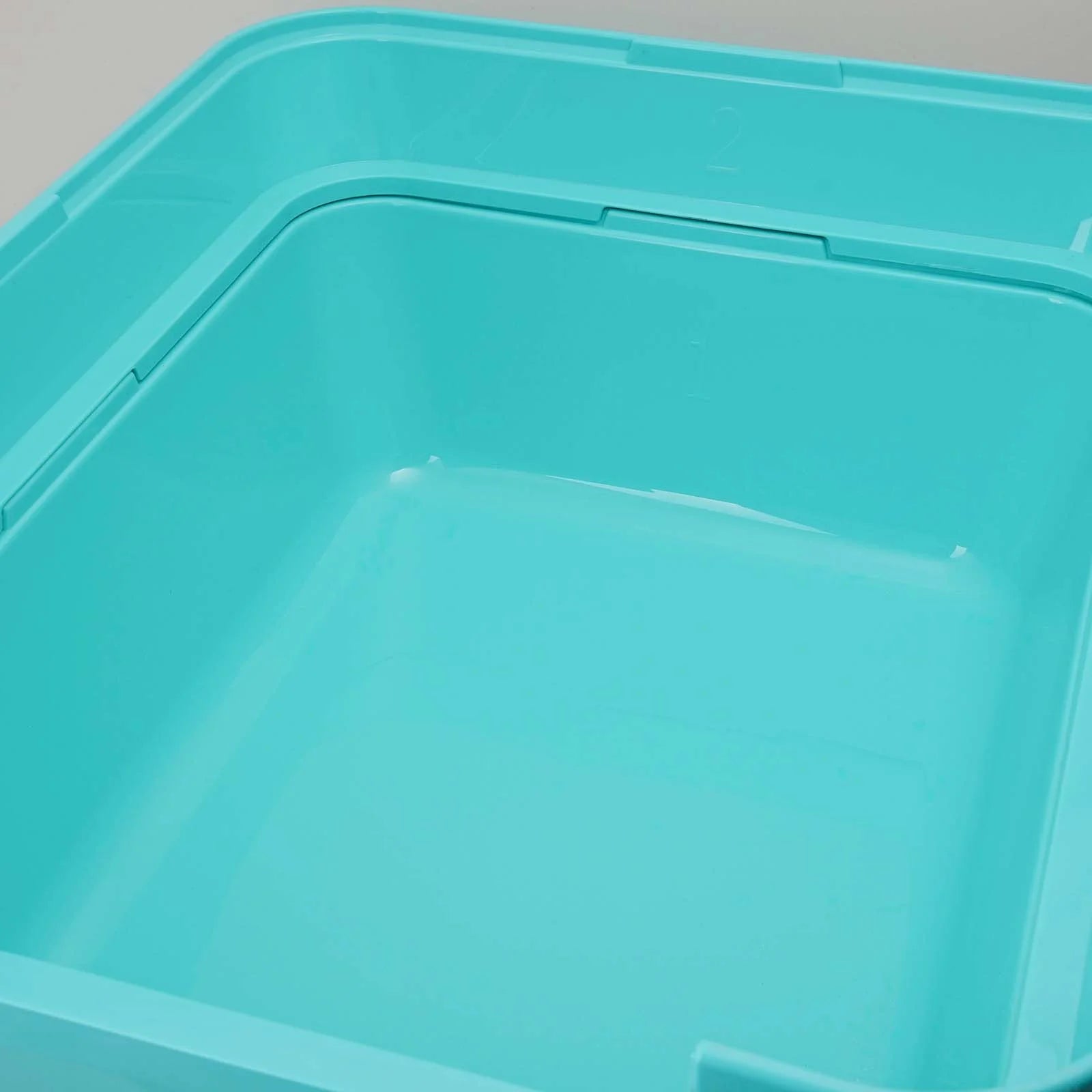 Extra Large Cat Litter Box, Color Teal, Jumbo Hooded, 21.50 X 17.90 X 17.25 In